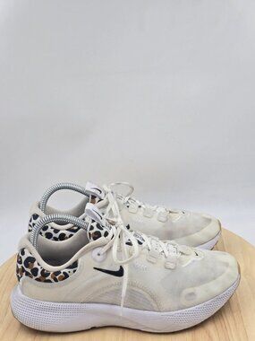 Nike React Escape Run DM3083-100 Women's White Leopard Running Shoes sz 7.5